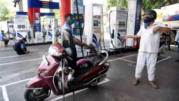 மக்களை ஊக்குவிக்கின்றனர்