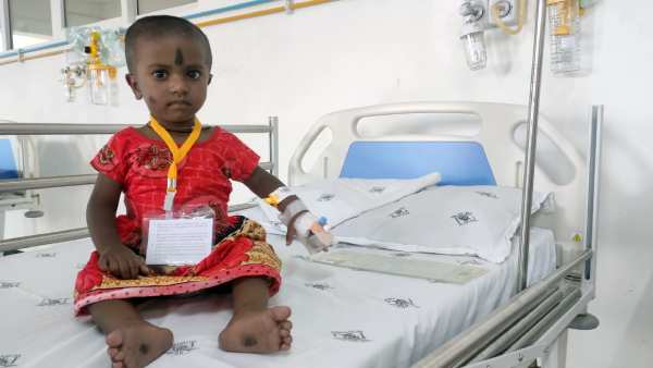 Help Sathyasri to get her treatment done in Madurai Help Sathyasri to get her treatment done in Madurai