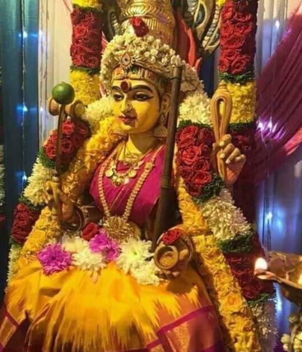 எலுமிச்சை மாலை