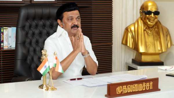 குடும்ப தலைவிகளுக்கு 1000 ரூபாய்