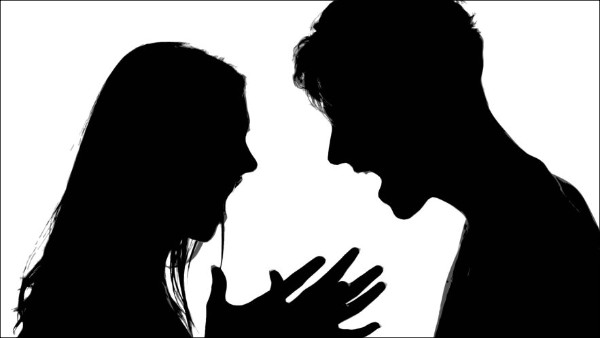 ரேவதியின் கழுத்தை நெரித்த கருப்பன்