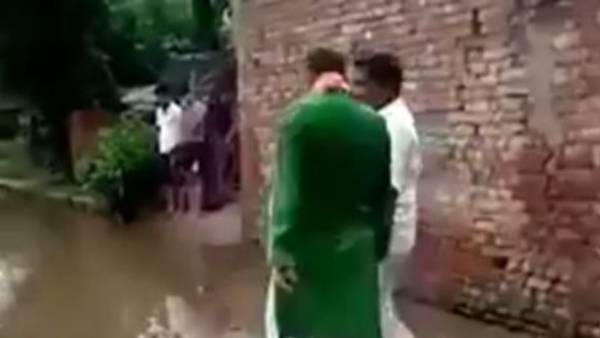 இழுத்துட்டு வாங்க