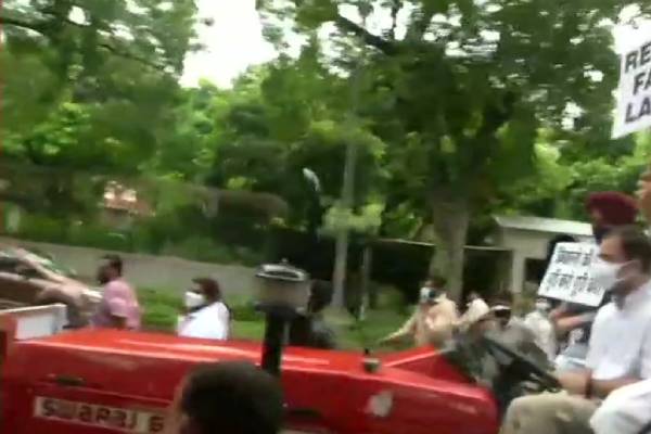 ராகுல்காந்தி எதிர்ப்பு
