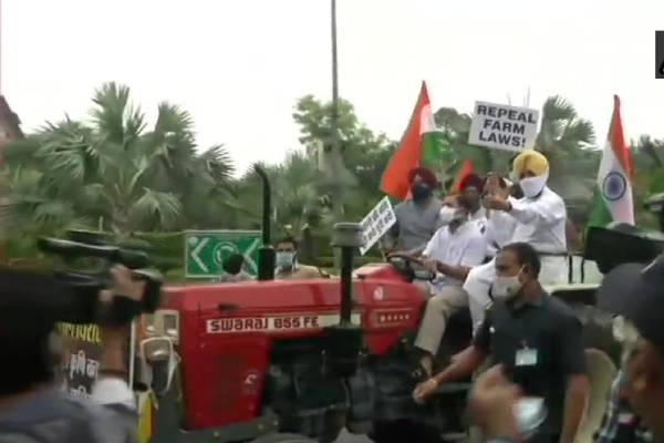 வாபஸ் பெற வேண்டும்