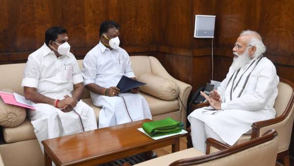 பால் காய்ச்சும் நிகழ்ச்சி