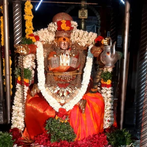 தவத்தில் மகிழ்ந்த சிவன்
