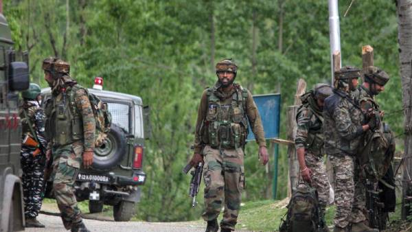 Tamil Nadu soldier killed in a landslide in Assam is brought back to his hometown Tamil Nadu soldier killed in a landslide in Assam is brought back to his hometown