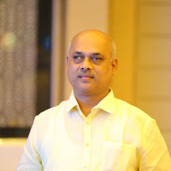 திமுக பிரமுகர் மகள்