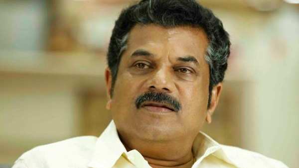 10ம் வகுப்பு மாணவன் கிட்ட இப்படியா பேசுறது.. கேரள எம்எல்ஏ, நடிகர் முகேஷுக்கு எதிராக போராட்டம் 