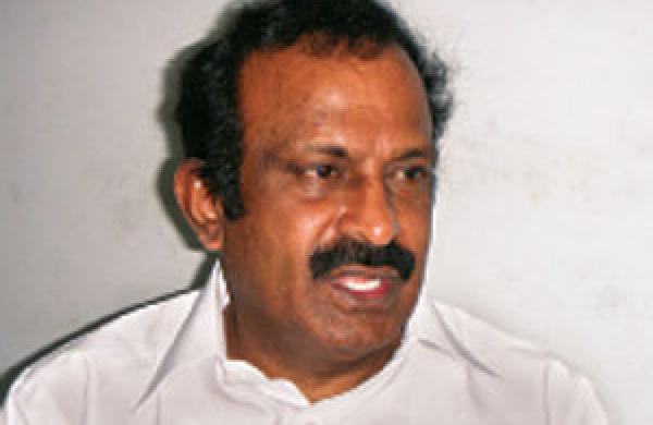 பழுதடைந்த கட்டிடங்கள்