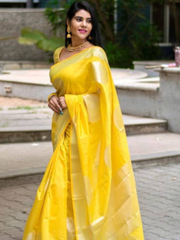 கொஞ்சம் வித்தியாசம் தான்