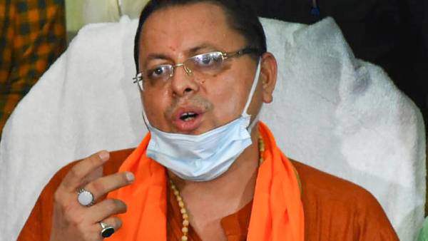 நீண்ட கால ஆர்.எஸ்.எஸ். அனுபவம்- உத்தரகாண்ட் மாநில 11-வது முதல்வராக புஷ்கர்சிங் தாமி பதவியேற்றார்