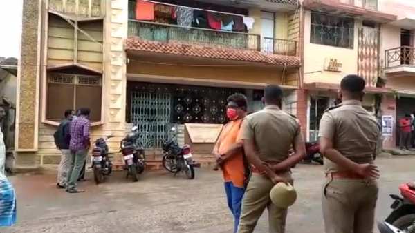 NIA Teams Conduct Raids in Madurai, Theni Dists NIA Teams Conduct Raids in Madurai, Theni Dists