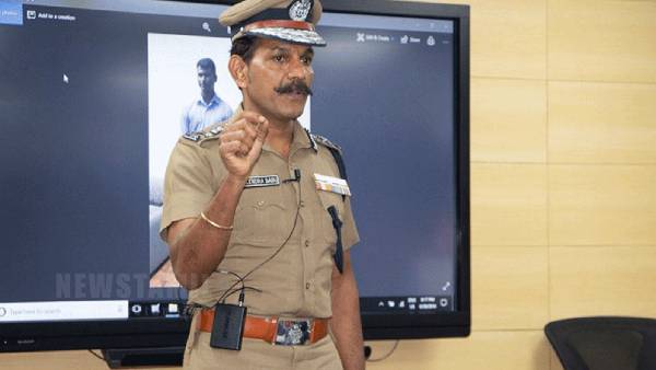 காவல்துறைக்கு உதவிகள்