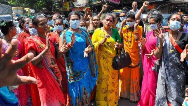 தனியார் நிறுவனங்கள்