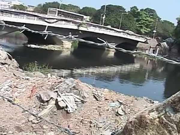 கழிவுநீரை சேகரிக்க மெட்ரோ வாரியம்