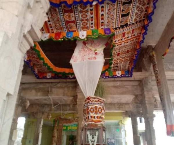 தங்கத்தேரில் ஆண்டாள் ரங்கமன்னார்