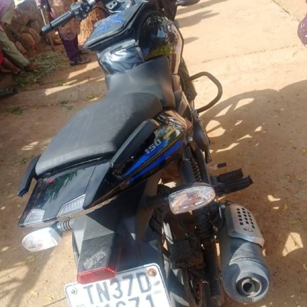 பெட்ரோல் தீர்ந்து விட்டது