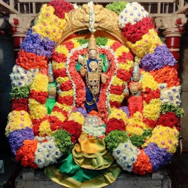 முருகனுக்கு சீர் வரிசை