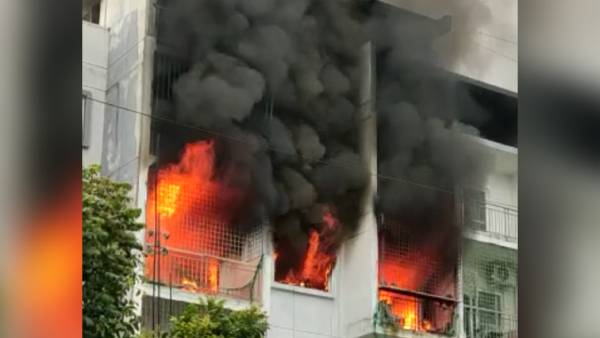 heavy fire accident in Bengaluru, two women died heavy fire accident in Bengaluru, two women died