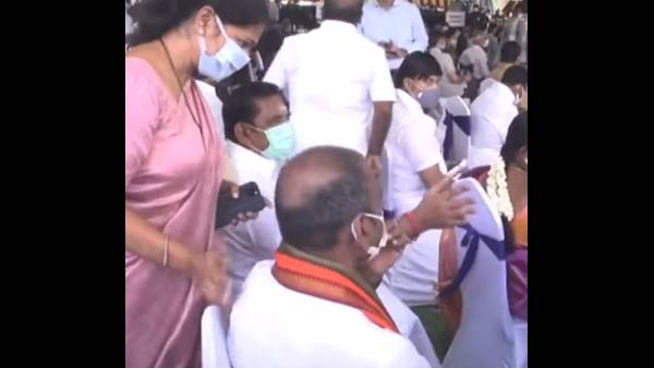 எடப்பாடி பழனிசாமி 8ம் வரிசை