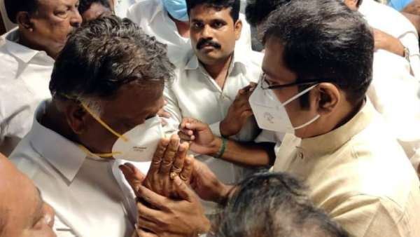 டிடிவி தினகரன் ஆறுதல்