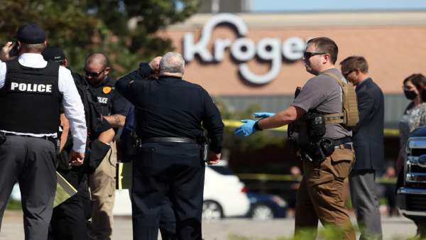 US: Supermarket Gun shooting in Tennessee; 1 person dead, 13 injured US: Supermarket Gun shooting in Tennessee; 1 person dead, 13 injured