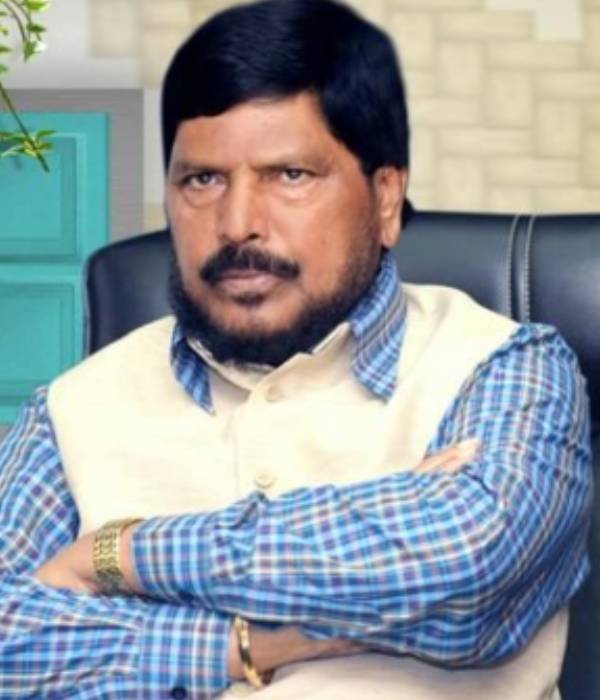 ஏன் பிரதமராகக் கூடாது