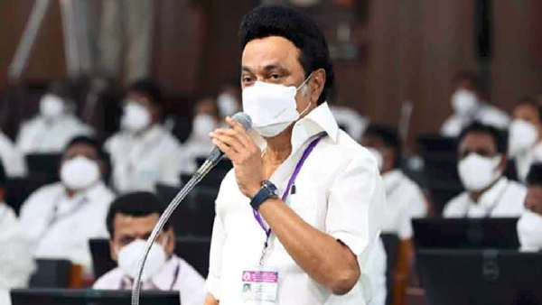அதிமுக மீது தாக்கு