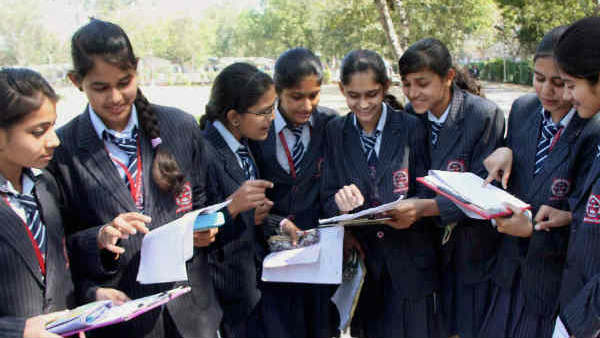 ஆங்கிலவழி கல்வி அதிகரிப்பு