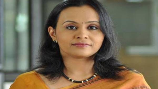 ஷாக்..! கேரளாவை அச்சுறுத்தும் நிபா.. 11 பேருக்கு வைரஸ் அறிகுறிகள்.. அமைச்சர் வீணா ஜார்ஜ் தகவல்