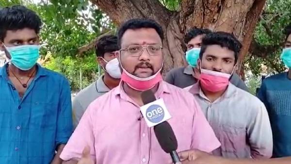 அதிமுக