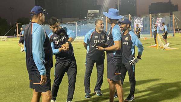 2 ஜாம்பவான்களை வீழ்த்திய இந்தியா...பாகிஸ்தான் எம்மாத்திரம்...தோனி மென்டார்ஷிப் சாதிக்குமா? 