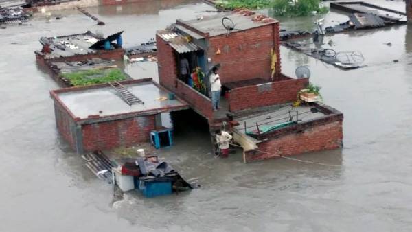 கேரளா முதல் டெல்லி வரை, நாடு முழுக்க மழை, வெள்ளம் அதிகரிப்பு.. வெப்பமயமாதல் அல்ல.. வேறு என்ன காரணம்?
