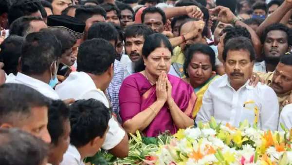 அரசியல் ஆர்வம்