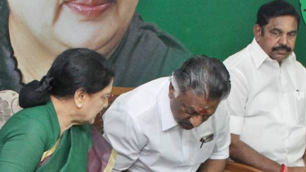 ஓ.பி.எஸ், இ.பி.எஸ்.சுக்கு அழைப்பு