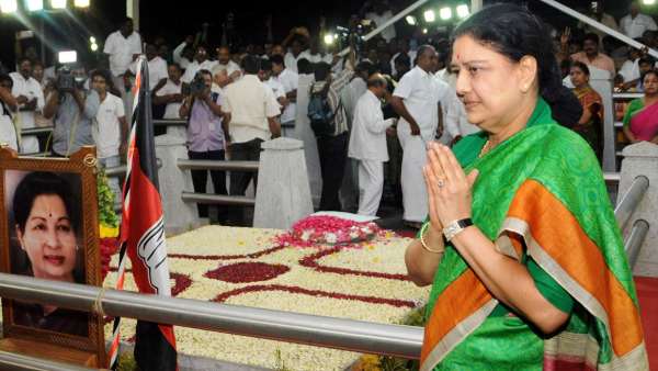 மெரினாவில் ஜெ. நினைவிடம்