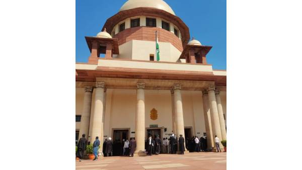  பெகாசஸ் வழக்கு.. முன்னாள் உச்ச நீதிமன்ற நீதிபதி தலைமையில் கமிட்டி.. உறுப்பினர்களின் முழு விபரம்! 