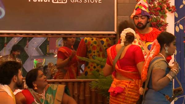 தொடங்கியது பட்டிமன்றம்