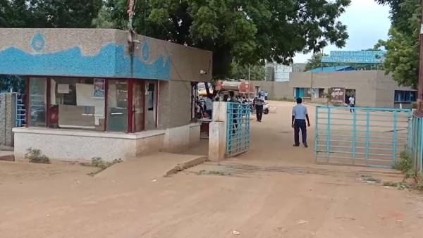 சஸ்பெண்ட் செய்யபட்டுள்ளார்