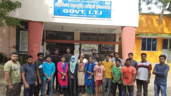 Vithai Vithaipom team is encouraging organic farm Vithai Vithaipom team is encouraging organic farm
