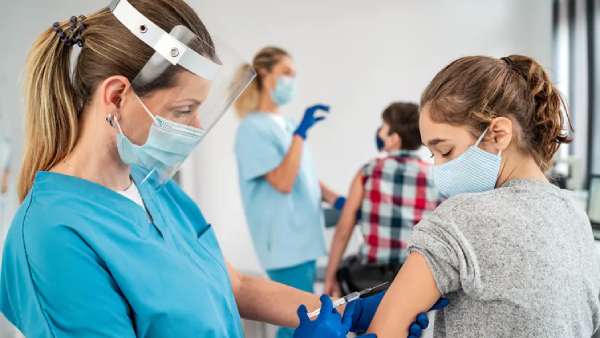 5 முதல் 11 வயது பிள்ளைகளுக்கு பைசர் தடுப்பூசிக்கு அனுமதி.. நவம்பர் மாதம் முதல் துவக்கம்  