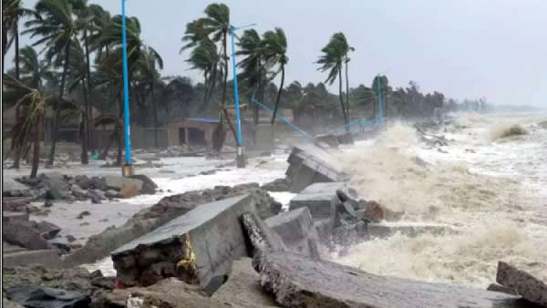 வங்கக் கடலில் மேலும் ஒரு காற்றழுத்த தாழ்வு பகுதி.. நவ.13 இல் உருவாகிறது 