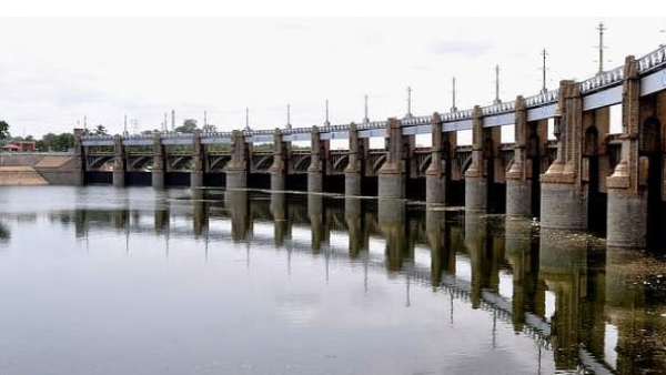 சேலம் மாவட்டம் மேட்டுர்: