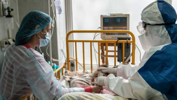 எச்சரித்தபடியே.. ஐரோப்பா மண்டலத்தில் அதிகரிக்கும் கொரோனா கேஸ்கள்.. உலக சுகாதார மையம் தகவல் 