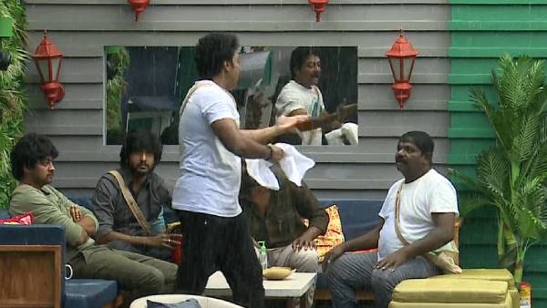 அண்ணாச்சிக்கு அட்வைஸ் கொடுத்த சஞ்சீவ்...ஆதரவு கொடுக்கும் ரசிகர்கள் 