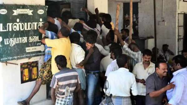 தீபாவளியை முன்னிட்டு டாஸ்மாக் கடைகளில் 2 நாட்களில் ரூ431.03 கோடிக்கு மதுவிற்பனை- மதுரை மண்டலம் டாப்! 