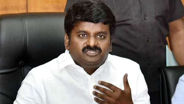 அமலாக்கத்துறை சம்மந் ஆஜரான விஜயபாஸ்கர்
