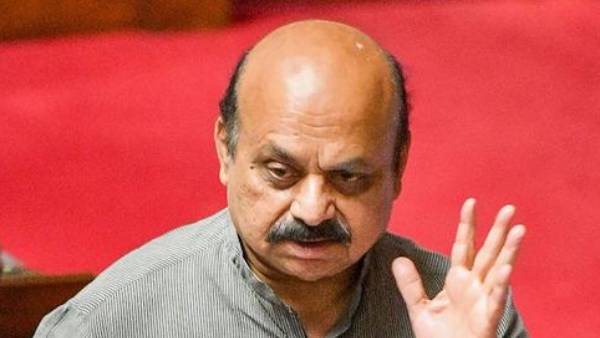 தீர்ப்பை அனைவரும் ஏற்க வேண்டும்.. கலவரம் செய்தால் நடவடிக்கை.. கர்நாடக முதல்வர் பசவராஜ் எச்சரிக்கை.! 