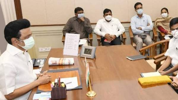 Chief Minister Stalin orders relief of 10 lakh rupees to the families of students killed in Nellai Chief Minister Stalin orders relief of 10 lakh rupees to the families of students killed in Nellai